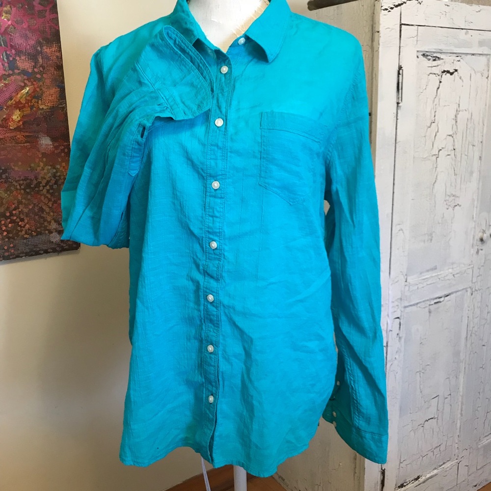 Lightweight teal button down - Picture 2 of 2